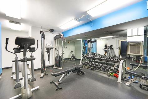 6515 Boulevard East West New York NJ 07093
