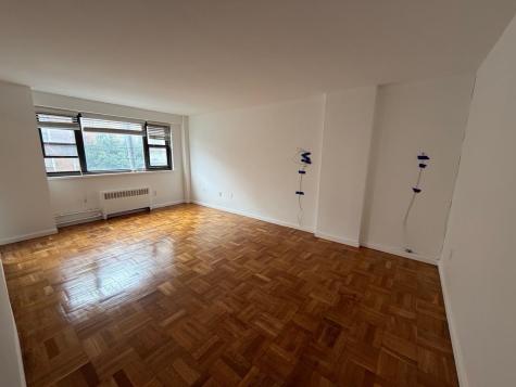 6515 Boulevard East West New York NJ 07093