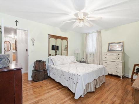214 Avenue A Bayonne NJ 07002