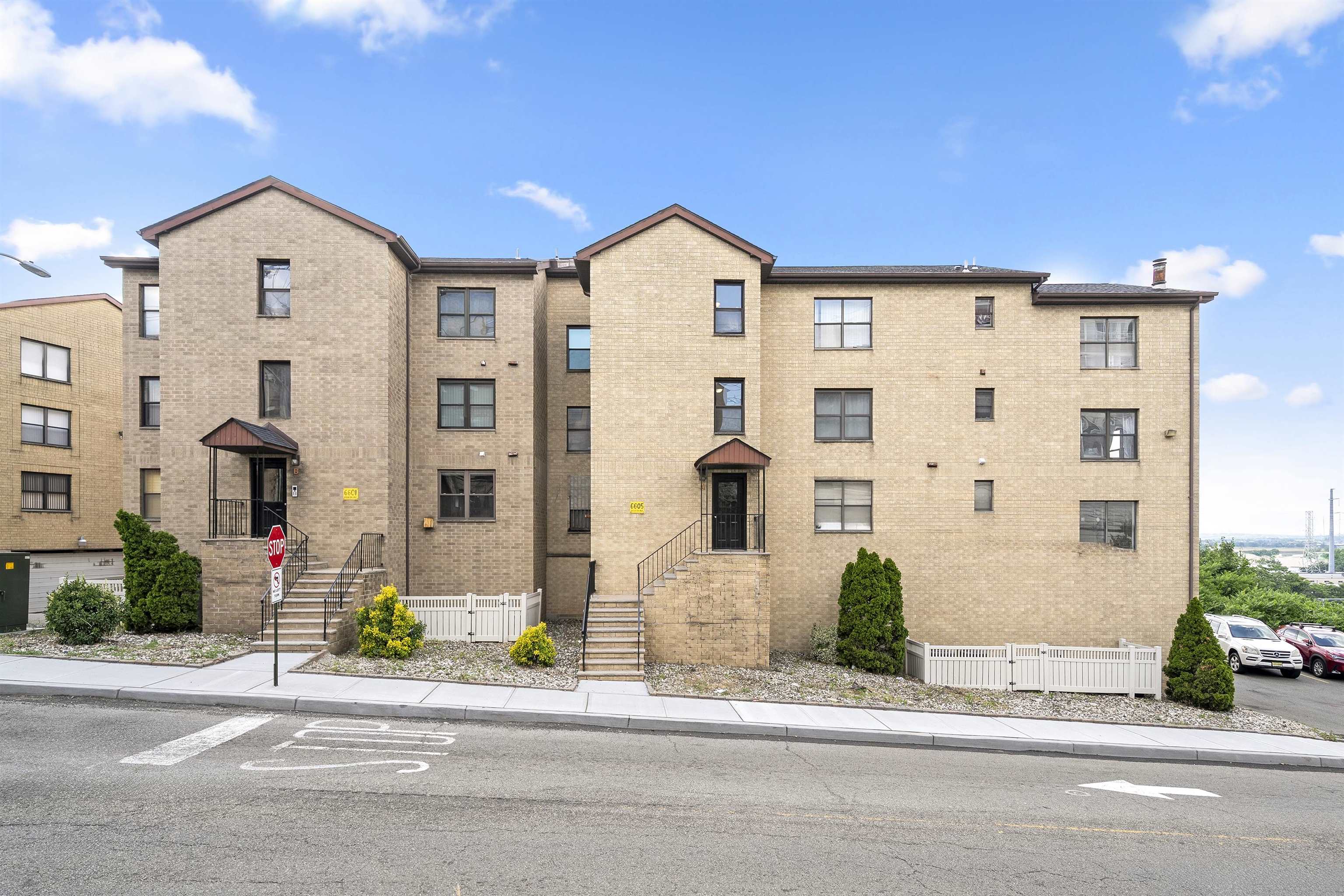 6605 Granton Avenue North Bergen NJ 07047