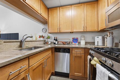 187 Wayne Street Jersey City NJ 07302