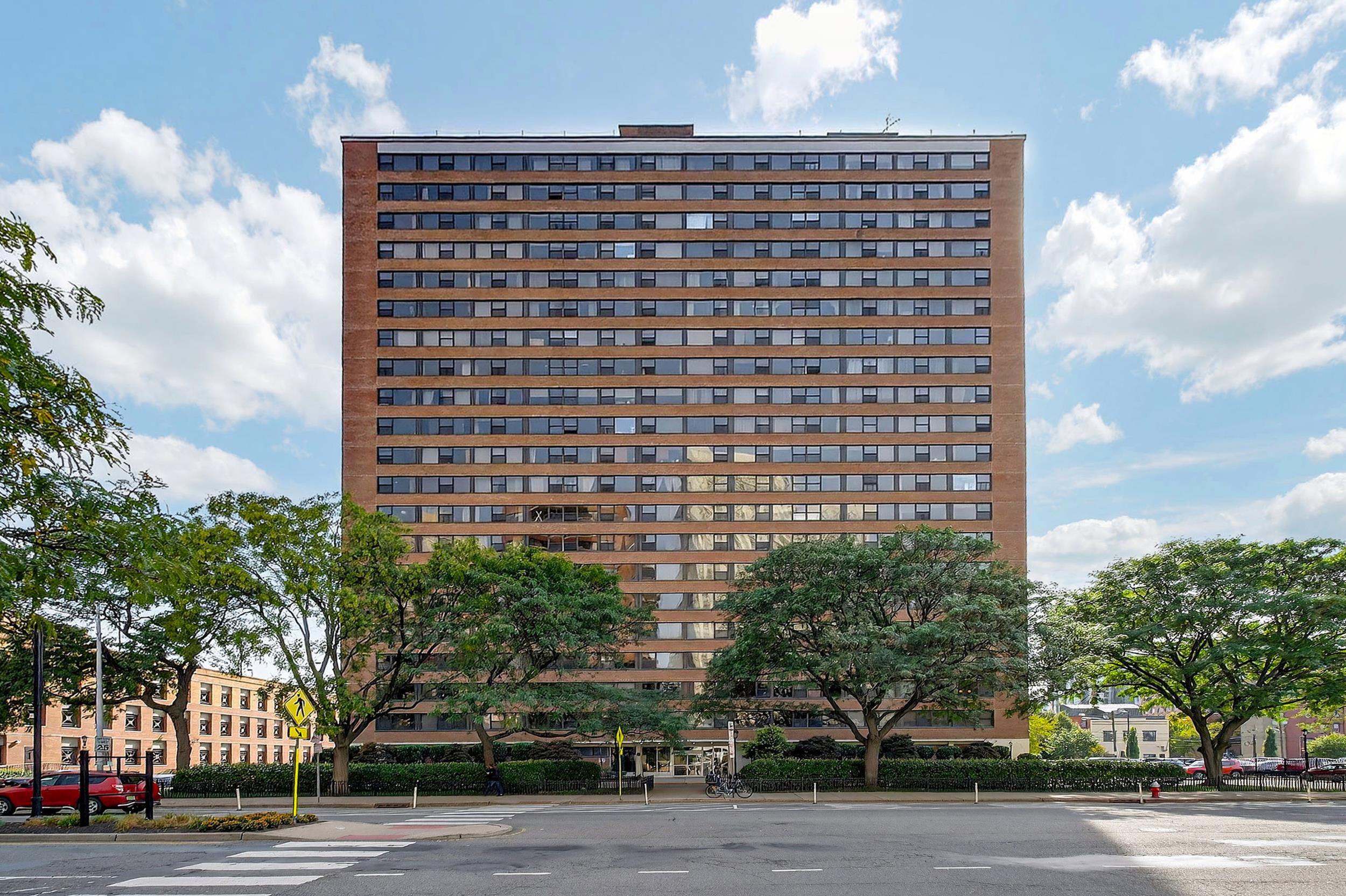 135 Montgomery Street Jersey City NJ 07302