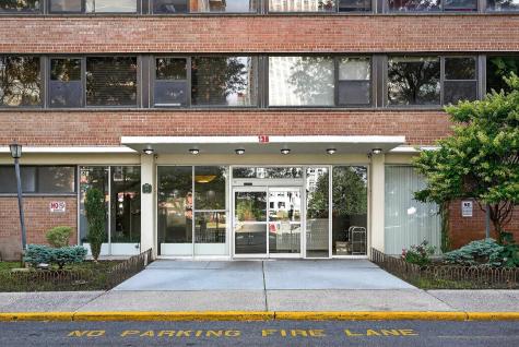 135 Montgomery Street Jersey City NJ 07302