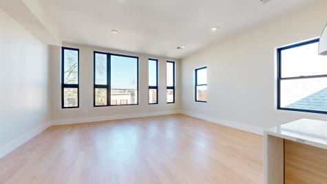220 Freeman Avenue Jersey City NJ 07306