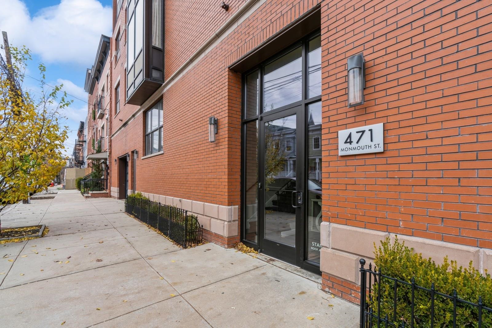 471 Monmouth Street Jersey City NJ 07302