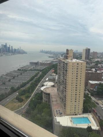 7000 Blvd East Boulevard Guttenberg NJ 07093
