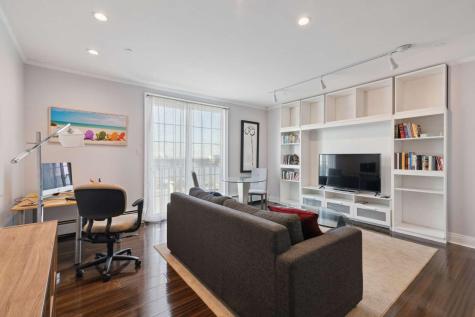 100 Shearwater Court East Jersey City NJ 07305