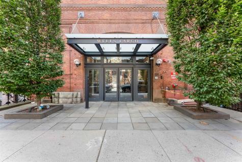 299 Pavonia Avenue Jersey City NJ 07302