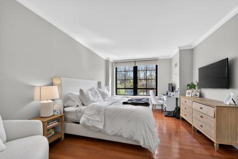 1025 Maxwell Lane Hoboken NJ 07030