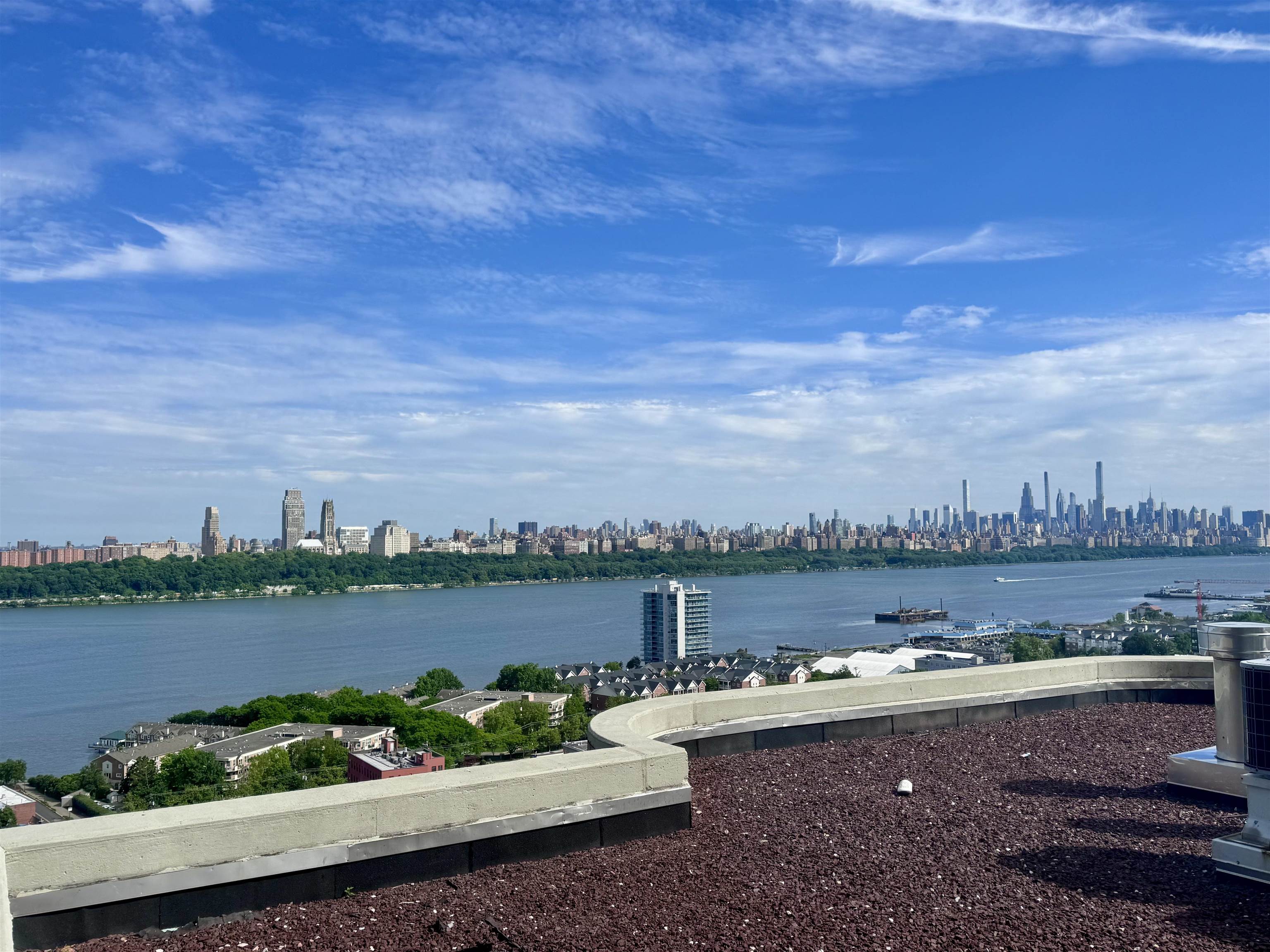 100 Carlyle Drive Cliffside Park NJ 07010