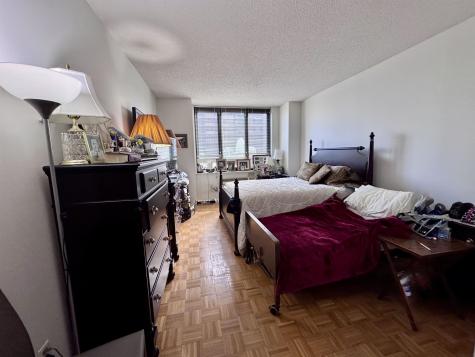 100 Carlyle Drive Cliffside Park NJ 07010