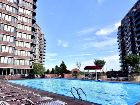 100 Carlyle Drive Cliffside Park NJ 07010