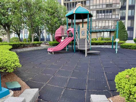 100 Carlyle Drive Cliffside Park NJ 07010