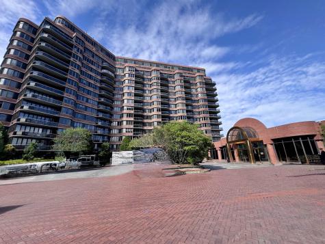 100 Carlyle Drive Cliffside Park NJ 07010