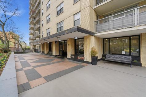 6600 Boulevard East West New York NJ 07093