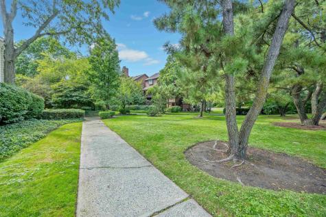 327 Sea Isle Key Secaucus NJ 07094