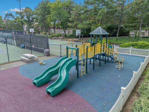 327 Sea Isle Key Secaucus NJ 07094
