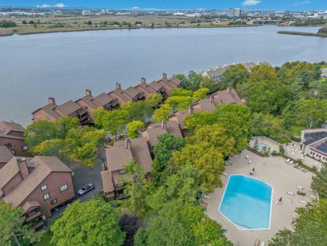 327 Sea Isle Key Secaucus NJ 07094
