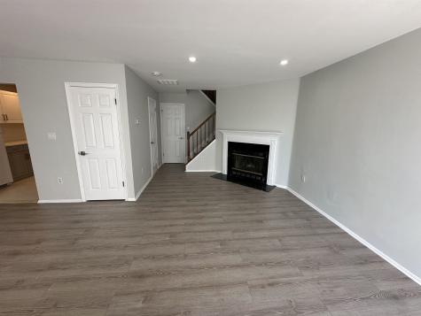 27 Cottonwood Street Jersey City NJ 07305
