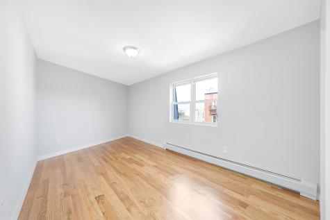 161 18th Street Union City NJ 07087