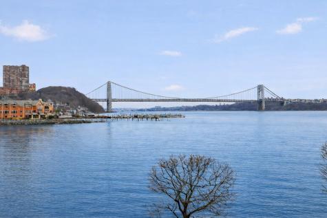 119 Hudson Cove Edgewater NJ 07020