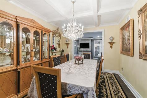 119 Hudson Cove Edgewater NJ 07020