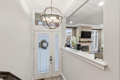 119 Hudson Cove Edgewater NJ 07020