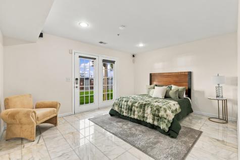 19 Maritime Way Bayonne NJ 07002
