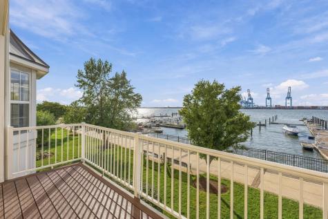 19 Maritime Way Bayonne NJ 07002