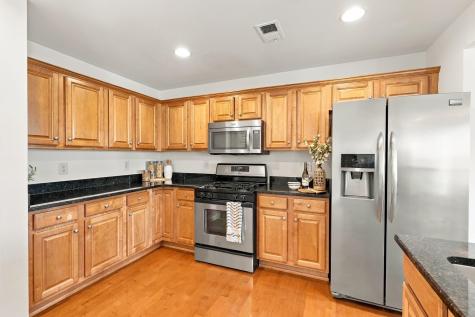 19 Maritime Way Bayonne NJ 07002
