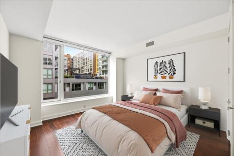 1000 Avenue At Port Imperial Weehawken NJ 07086