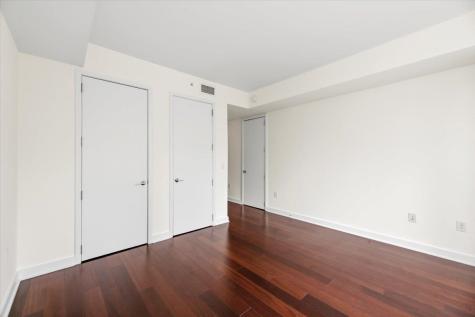 1000 Avenue At Port Imperial Weehawken NJ 07086