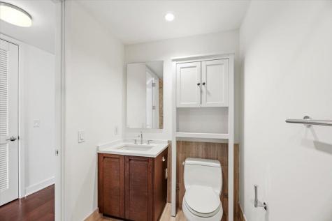 1000 Avenue At Port Imperial Weehawken NJ 07086