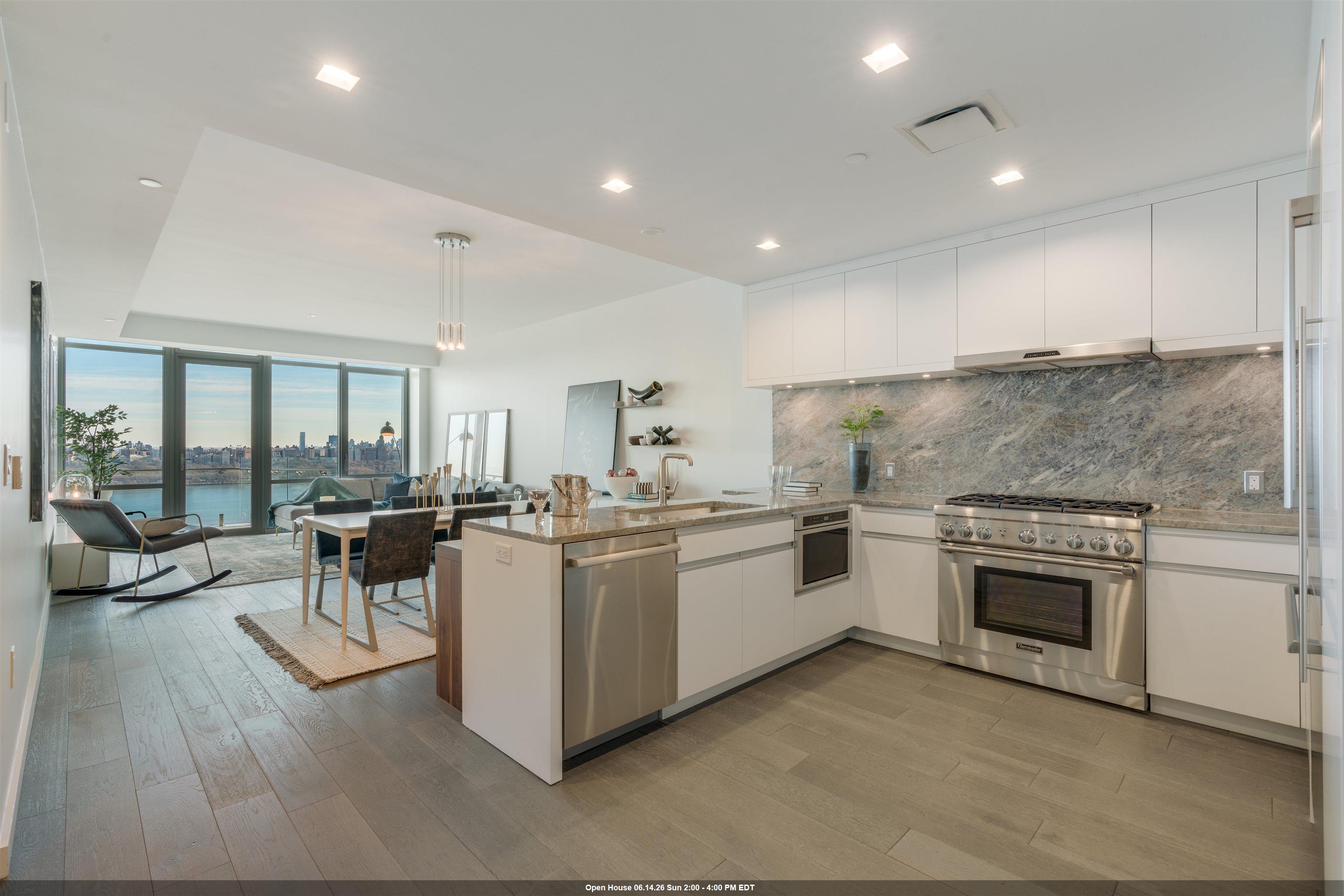 320 Adolphus Avenue Cliffside Park NJ 07010