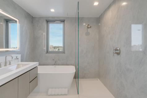 320 Adolphus Avenue Cliffside Park NJ 07010