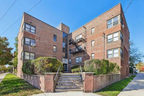 1025 Avenue C Bayonne NJ 07002