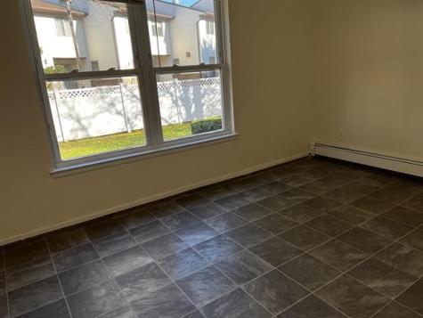 32 Riverview Court Secaucus NJ 07094