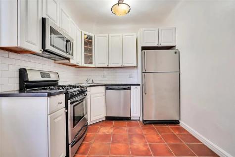6015 Boulevard East West New York NJ 07093