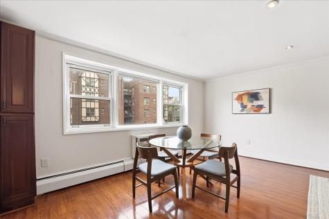 6010 Boulevard East West New York NJ 07093
