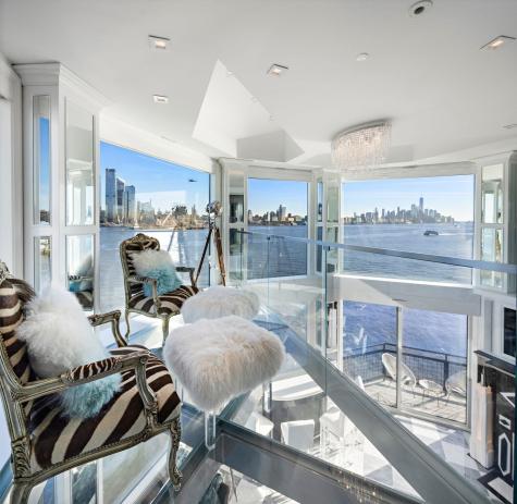 600 Harbor Boulevard Weehawken NJ 07086