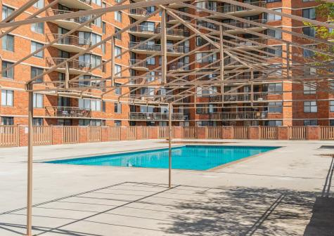 831 Harmon Cove Tower Secaucus NJ 07094-1720