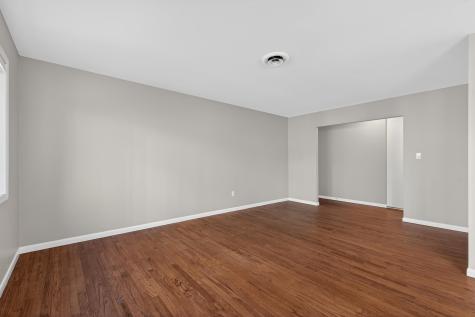 86 West 33rd Street Bayonne NJ 07002