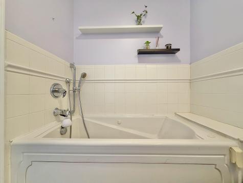 2330 5th Street Fort Lee NJ 07024