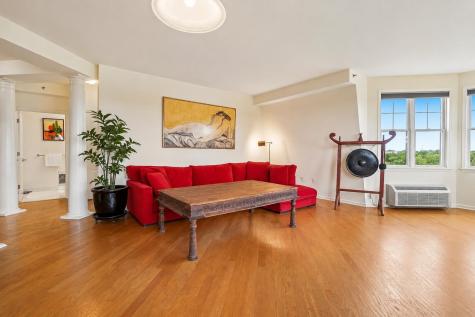 15 Enterprise Court Jersey City NJ 07305