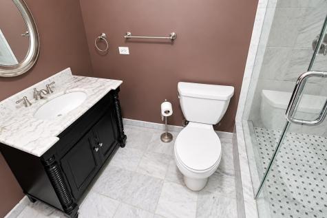 1328 Harmon Cove Tower Secaucus NJ 07094
