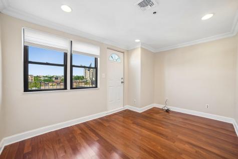 814 Willow Avenue Hoboken NJ 07030