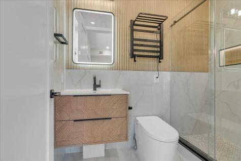 206 Clendenny Avenue Jersey City NJ 07304-1202