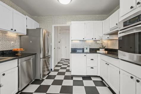 380 Mountain Road Union City NJ 07087