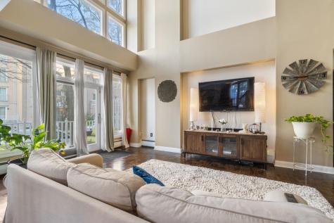 206 Shearwater Court West Jersey City NJ 07304