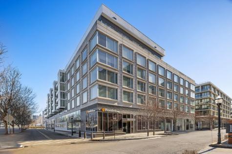 1000 Avenue At Port Imperial Weehawken NJ 07086